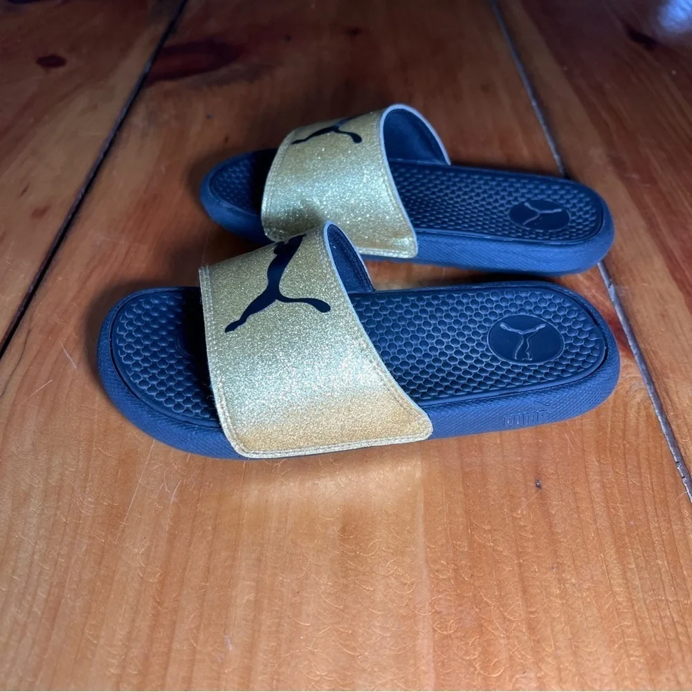 Youth Puma Black & Gold Shimmer Slides